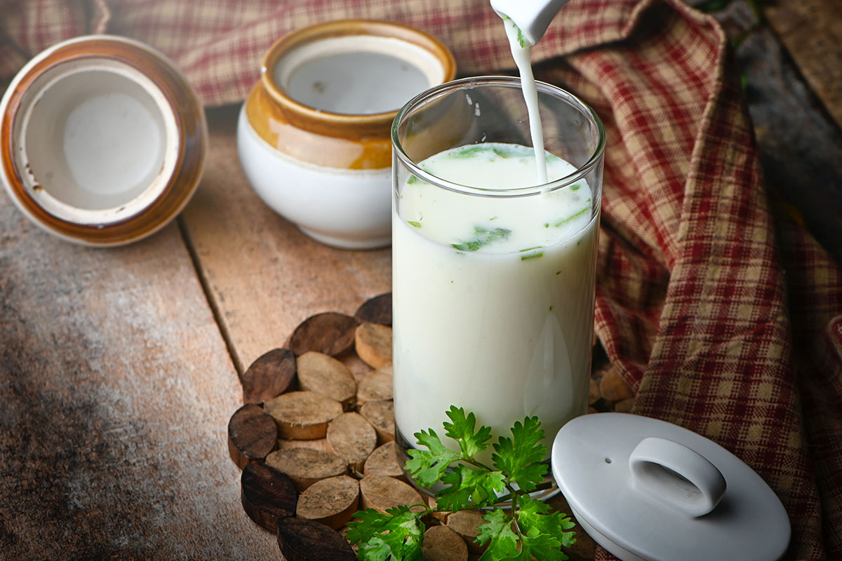 Kefir i jogurt, probiotici koji pomažu u liječenju bakterije helicobacter pylori.